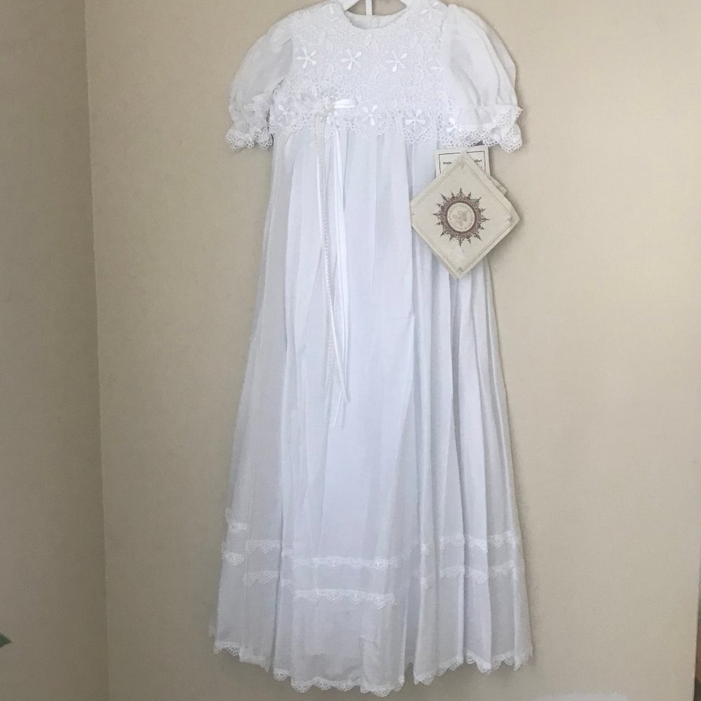 Little Things Mean a Lot Christening Baptism  Gown w Bonnet NEW w TAGS